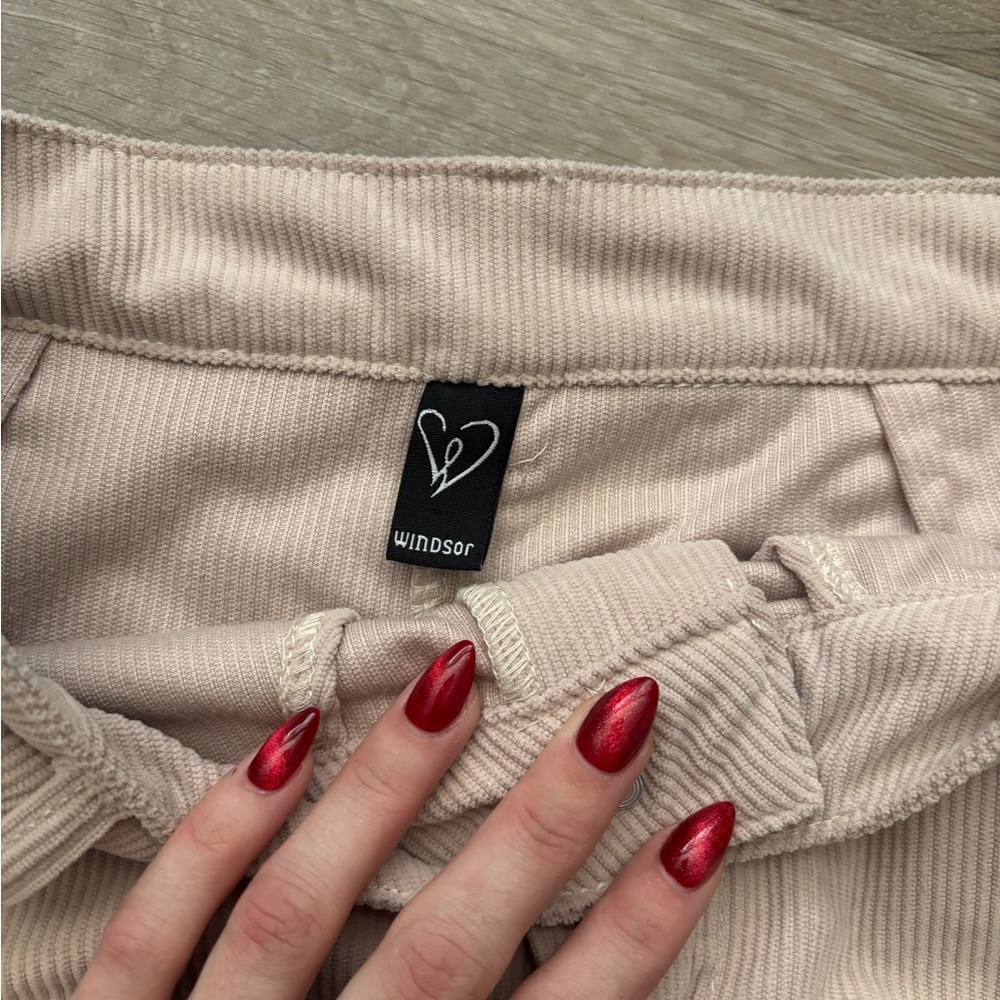 Windsor Skirt - Picture 2 of 7